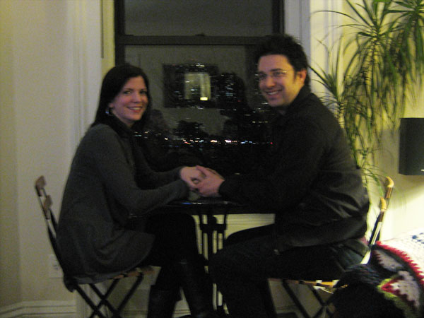 Mi Casa Is Su Romantico